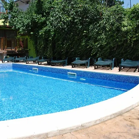 Hisar Family Hisarya