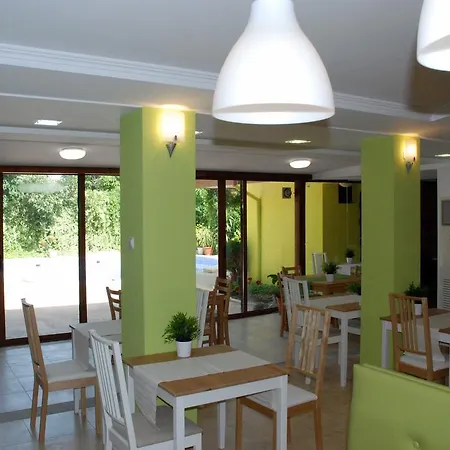 Hisar Family Hisarya