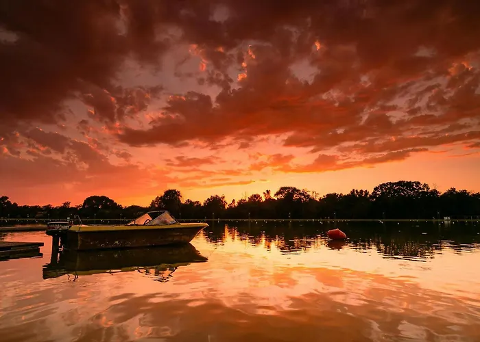 Хотел грийн хисар 3*