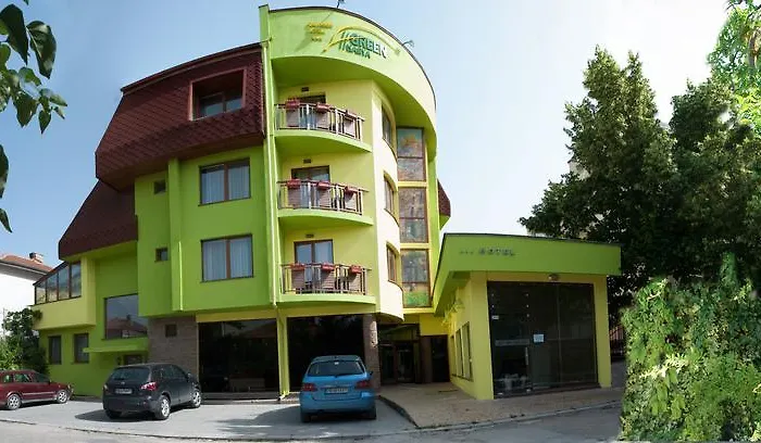 Хотел грийн хисар